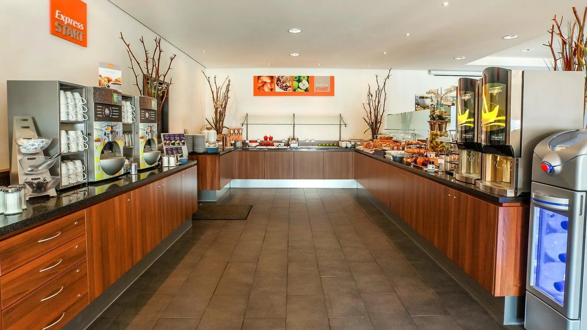 Holiday Inn Express Bremen Airport By Ihg 3*,  Deutschland