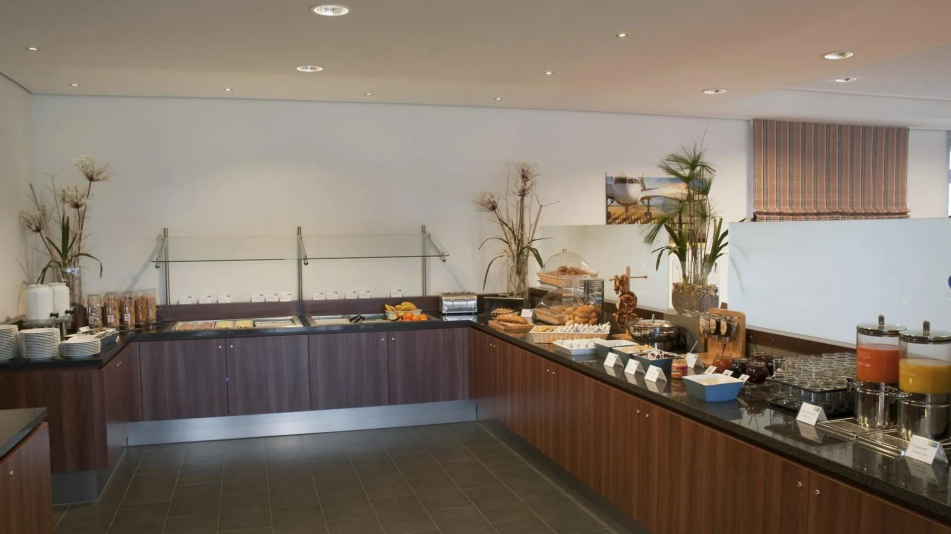 Hotel Holiday Inn Express Bremen Airport By Ihg
